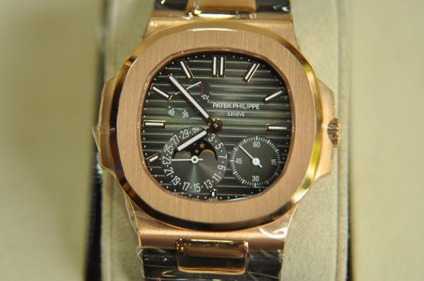 dong ho patek philippe nautilus rose gold 5712r 001 40mm new 2018 3