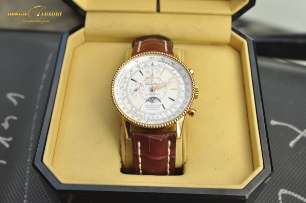 dong ho breitling montbrillant moon 1