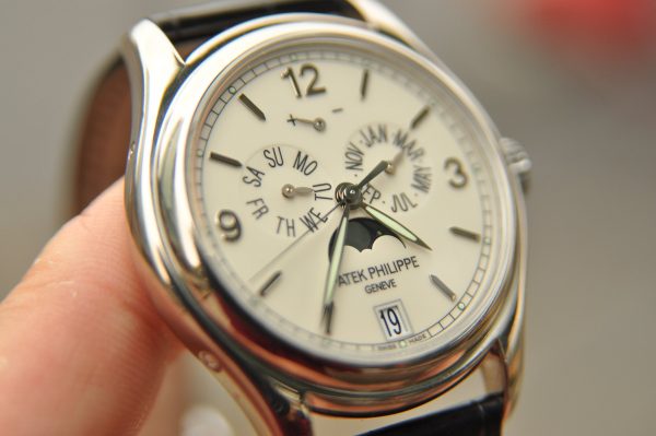 dong ho patek philippe complications annual calendar 4