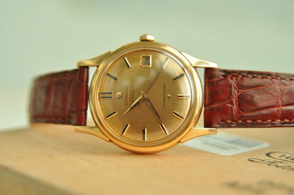 dong ho omega constellation 1 2