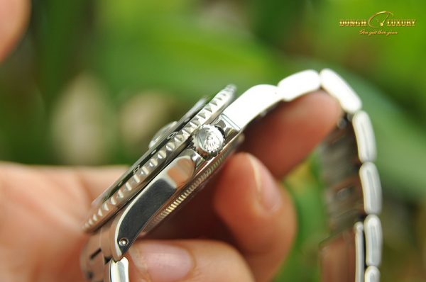 Báo giá đồng hồ Rolex chính hãng tại Việt Nam - GMT Master 16700