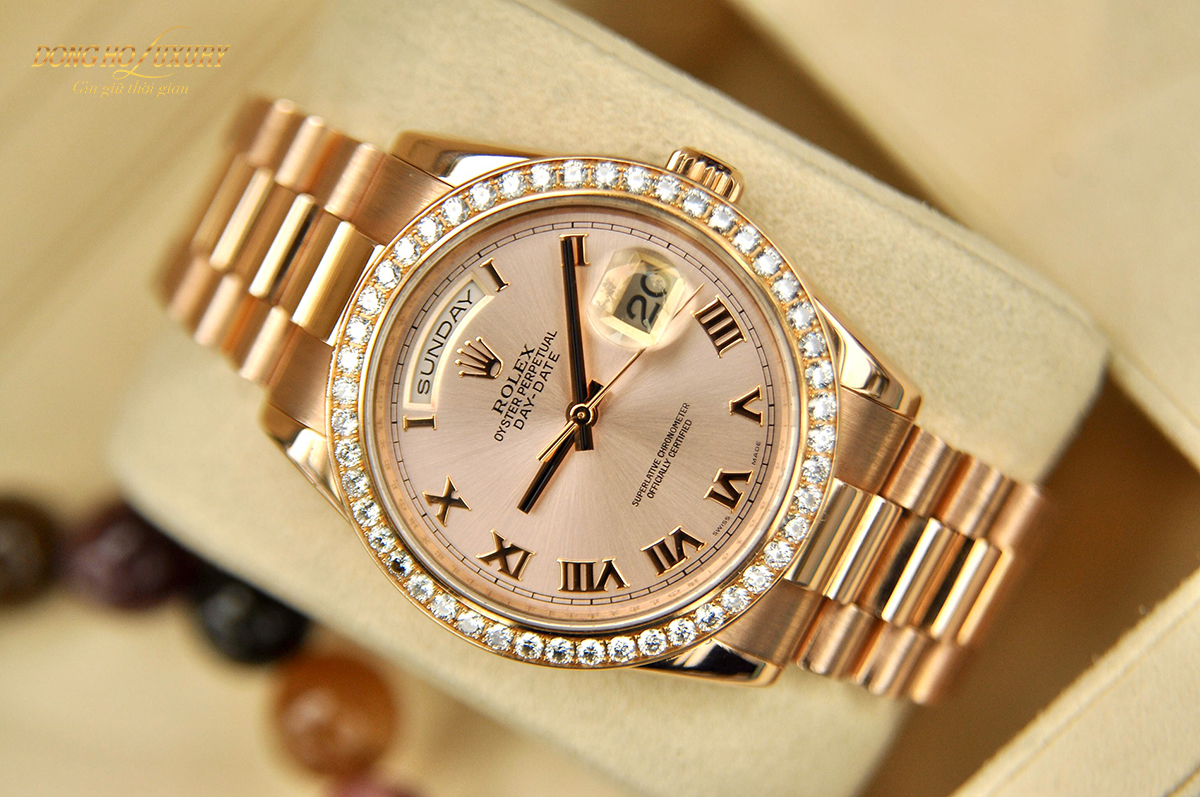 Đồng hồ nữ dây kim loại vàng mặt tròn đính đá hồng nhẹ nhàng Guou ĐHĐ13104