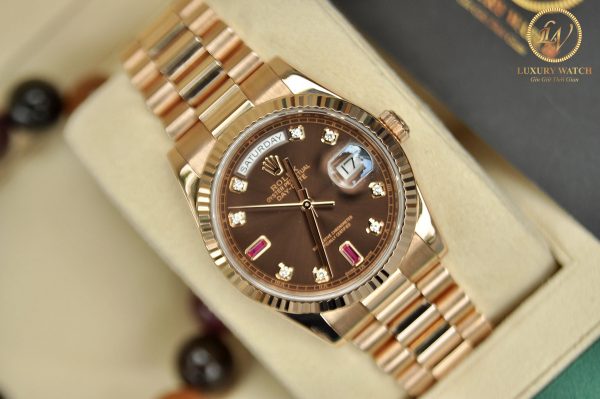 dong ho rolex day date 118235 vang hong 18k coc so ruby do new 98 1