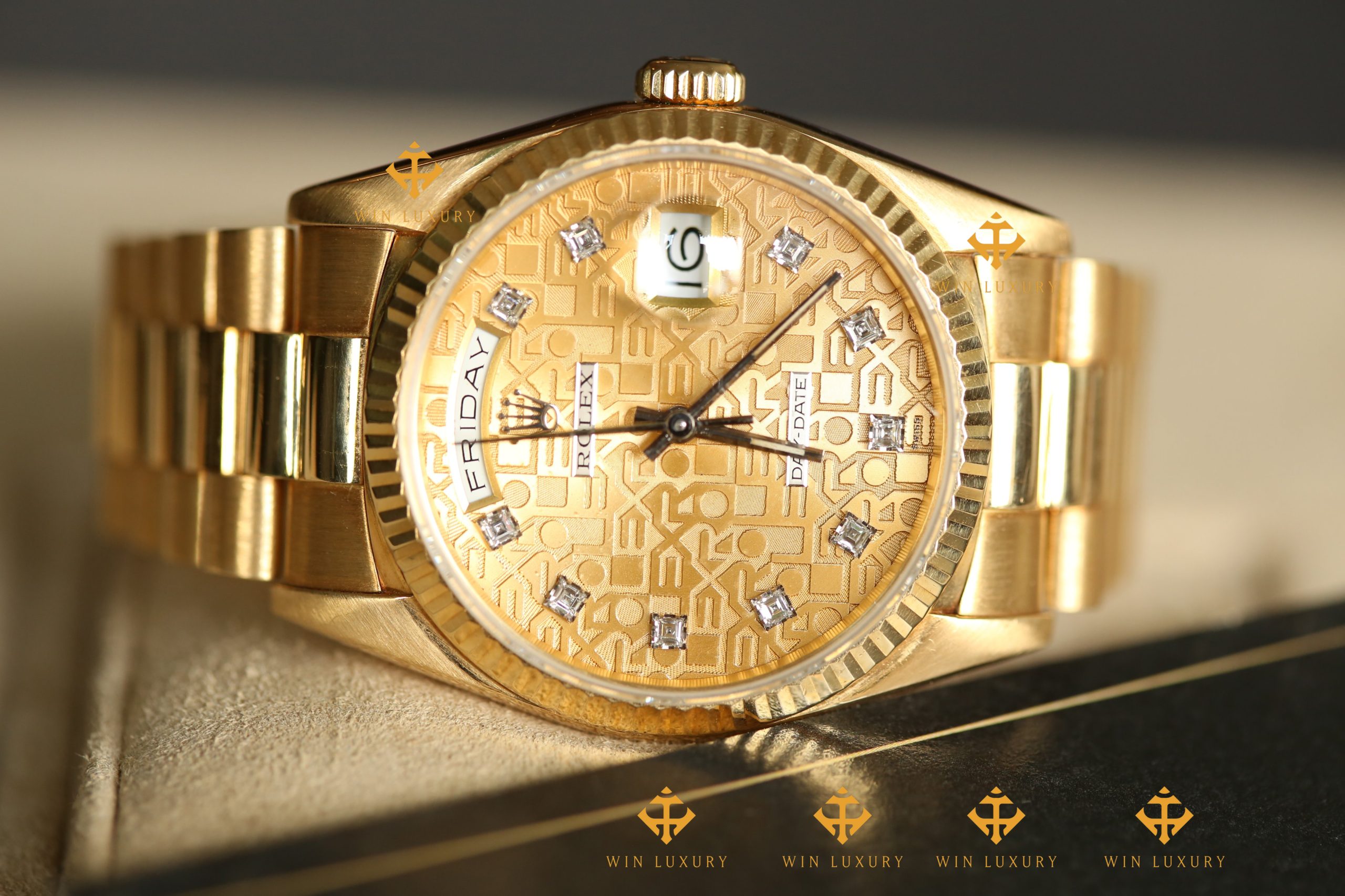 DONG HO ROLEX PRESIDENT DAY DATE 18238 MAT VI TINH VANG KIM CUONG 2 scaled