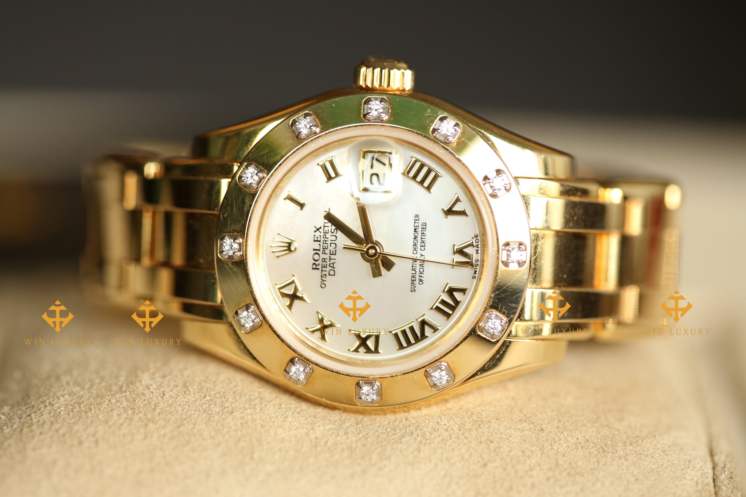 Dong ho Rolex Lady Datejust Pearlmaster 69318 Mat kham trai 4 scaled