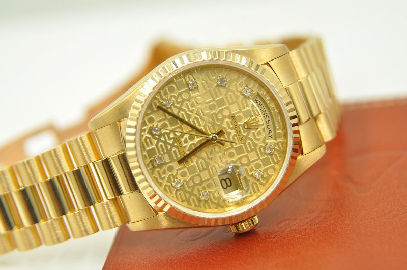 Đồng hồ Luxury - 2